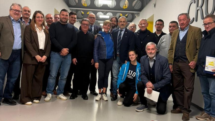 Foto di gruppo incontro tra i vertici di FederCUSI, i presidenti e i delegati dei comitati regionali delle federazioni sportive